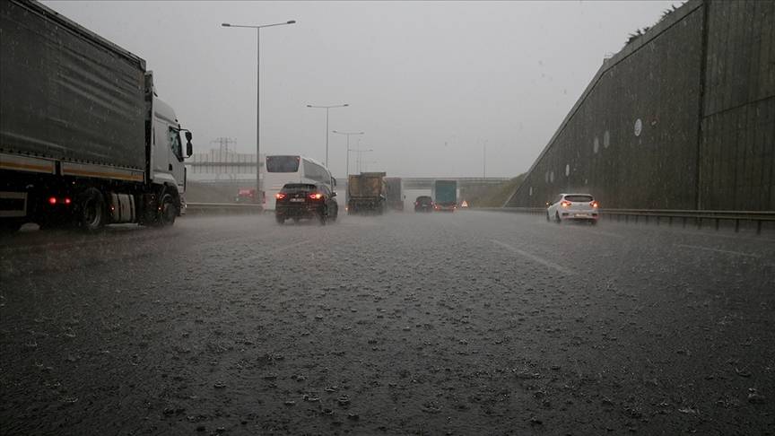 Kars ve Ardahan çevreleri için sağanak uyarısı 23